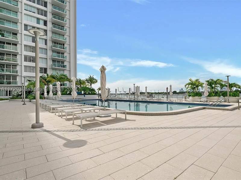 1 bedroom Condominium at 1000 West Ave Bs107, Mirador 1000 Condo, Miami Beach — photo 2