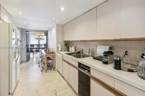 10175 Collins Ave 1202, Bal Harbour FL - photo 8 of 34