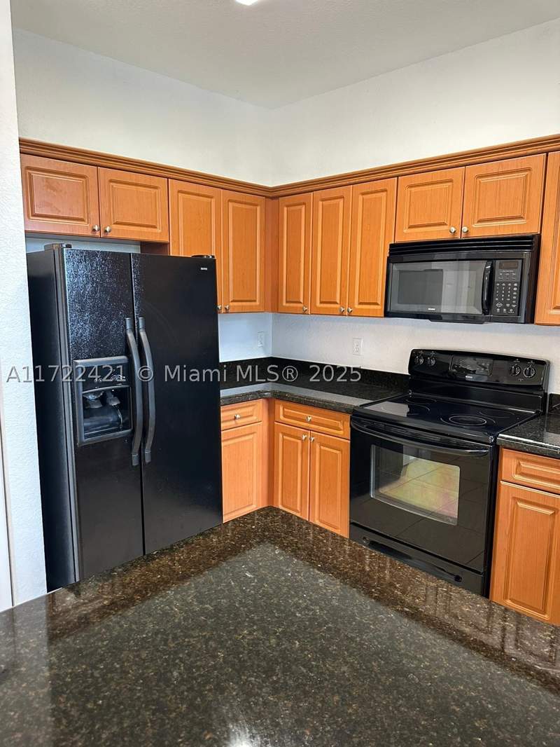 2 bedroom Condominium at 2589 NE 4th St 205, Caribbean Isles Villas Co, Homestead — photo 2