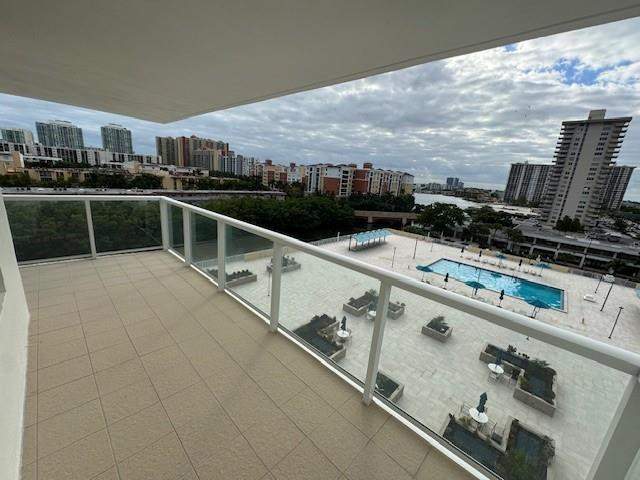 3 bedroom Condominium at 230 174th Street 814, Winston Towers 300, Sunny Isles Beach — photo 4