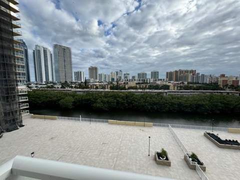 230 174th Street 814, Sunny Isles Beach FL - photo 7 of 26