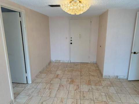 230 174th Street 814, Sunny Isles Beach FL - photo 8 of 26