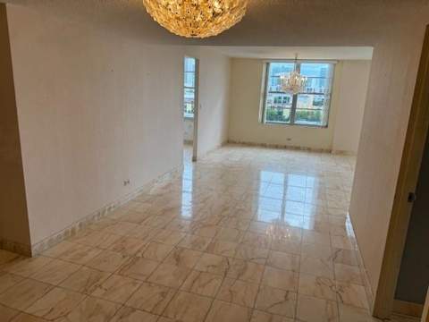 230 174th Street 814, Sunny Isles Beach FL - photo 9 of 26
