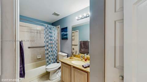 5323 NW 109th Ct, Doral FL - photo 14 of 36