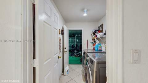 5323 NW 109th Ct, Doral FL - photo 15 of 36