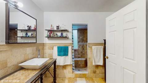 5323 NW 109th Ct, Doral FL - photo 20 of 36