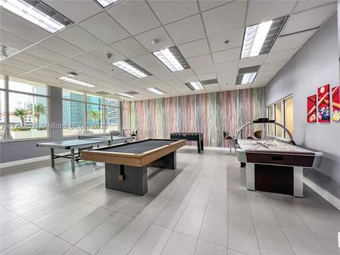 1200 Brickell Bay Dr 2007, Miami FL - photo 6 of 8