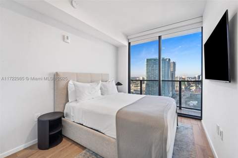 398 NE 5th St 3209, Miami FL - photo 18 of 49