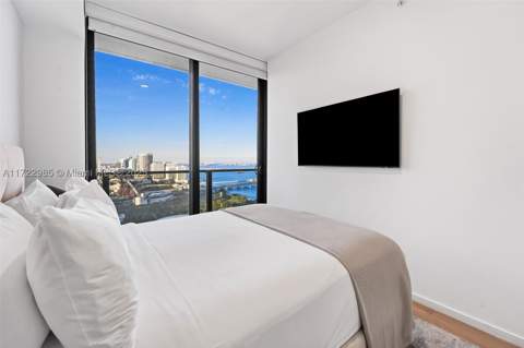 398 NE 5th St 3209, Miami FL - photo 20 of 49