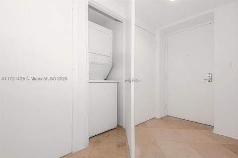 55 SE 6th St 1507, Miami FL - photo 10 of 24