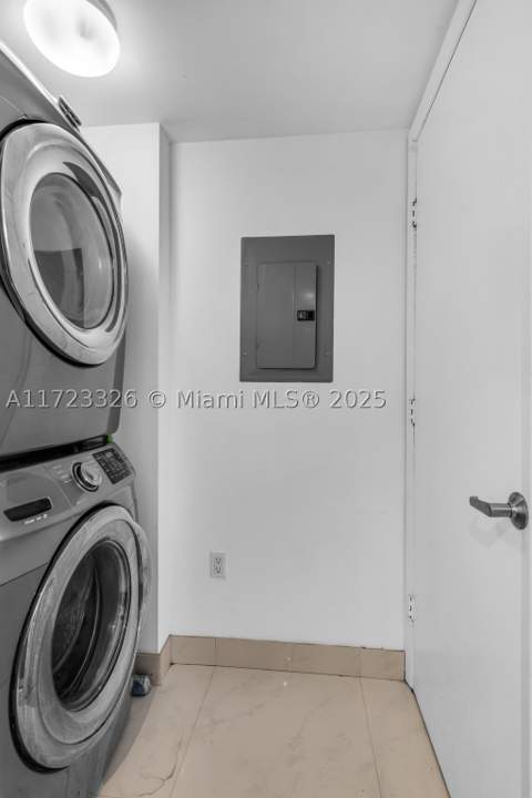 50 Biscayne Blvd 4208, Miami FL - photo 10 of 41