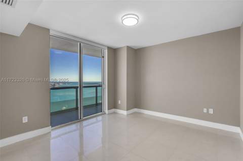 50 Biscayne Blvd 4208, Miami FL - photo 17 of 41