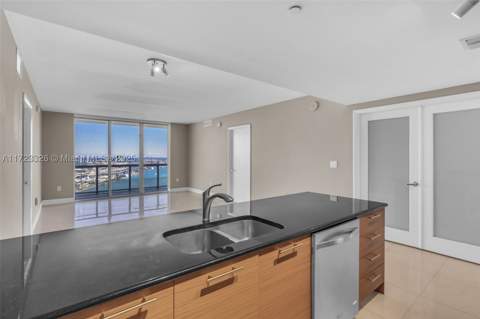 50 Biscayne Blvd 4208, Miami FL - photo 8 of 41