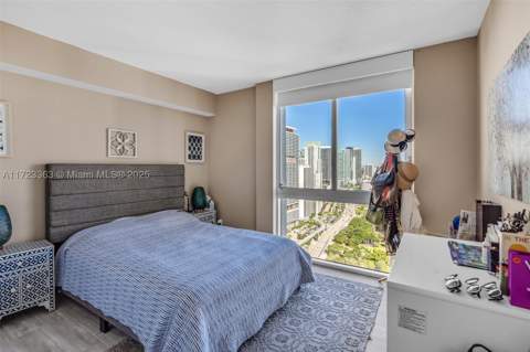 325 S Biscayne Blvd 3726, Miami FL - photo 13 of 30