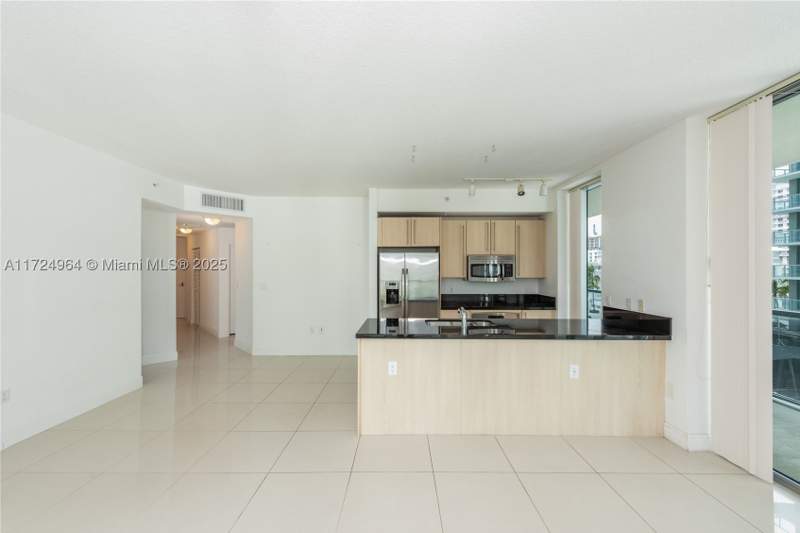 2 bedroom Condominium at 79 SW 12th St 1107-S, The Axis On Brickell Cond, Miami — photo 3