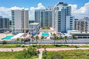 1 bedroom Condominium at 5401 Collins Ave 223, The Carriage House Condo, Miami Beach — photo 2
