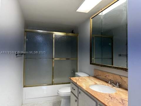 5401 Collins Ave 223, Miami Beach FL - photo 24 of 34