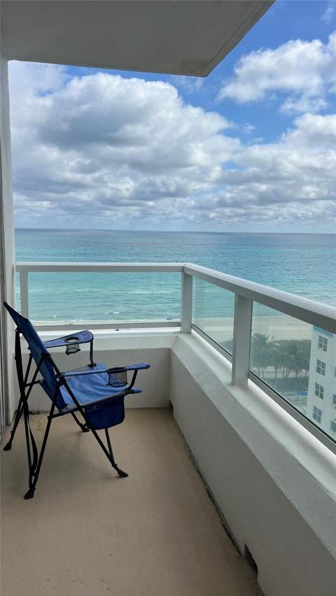 5005 Collins Avenue 1210, Miami Beach FL - photo 10 of 18