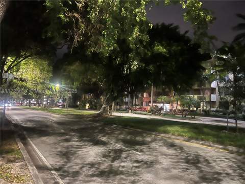 1805 Sans Souci Blvd 429, North Miami FL - photo 11 of 28