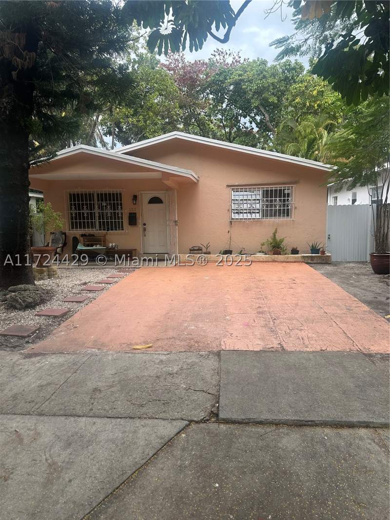 4 bedroom SingleFamilyResidence at 133 NE 48th St, Shadowlawn, Miami — photo 5