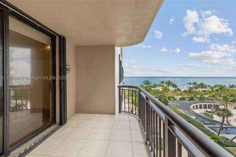 10175 Collins Ave 502, Bal Harbour FL - photo 22 of 36