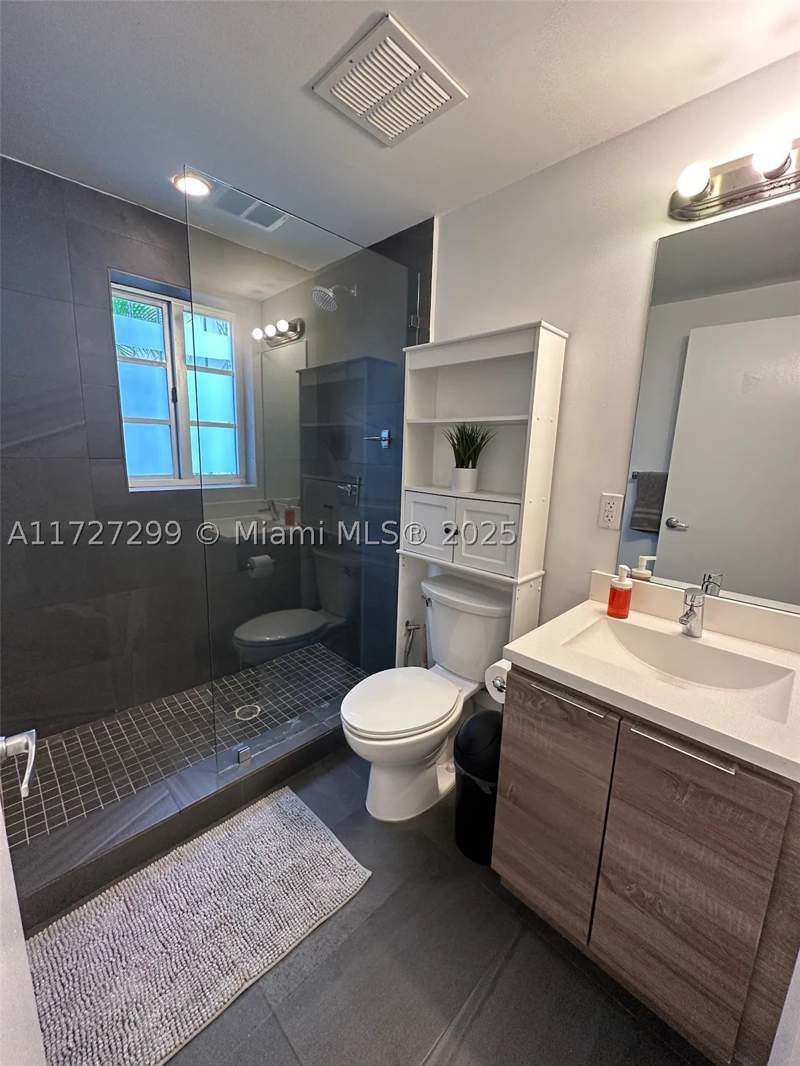 1 bedroom Condominium at 1450 Meridian Ave 107, Eva Condo, Miami Beach — photo 5