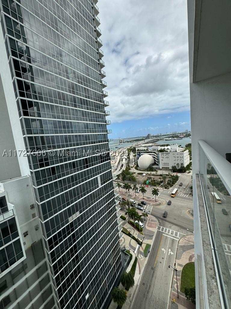 1 bedroom Condominium at 1040 Biscayne Blvd 1505, Ten Museum Pk Residential, Miami — photo 1