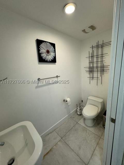 1040 Biscayne Blvd 1505, Miami FL - photo 10 of 18