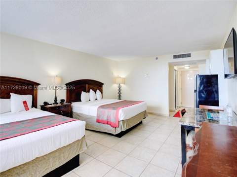 19201 Collins Ave 1141, Sunny Isles Beach FL - photo 14 of 44