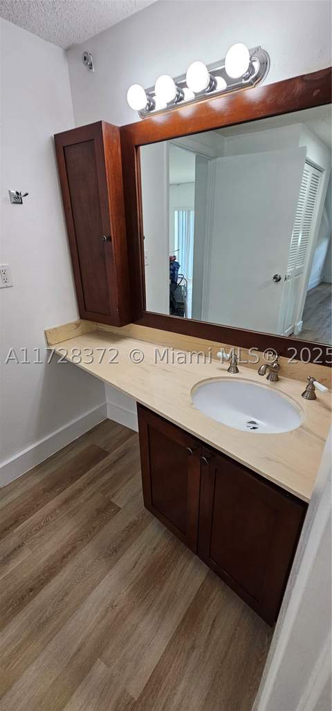500 Bayview Dr 1117, Sunny Isles Beach FL - photo 14 of 16
