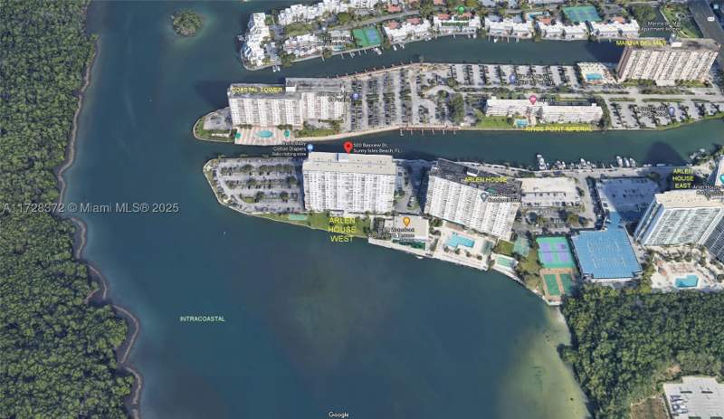 1 bedroom Condominium at 500 Bayview Dr 1117, Intracoastal Waterway, Sunny Isles Beach — photo 4