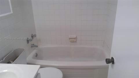 1441 Lincoln Rd 414, Miami Beach FL - photo 10 of 12