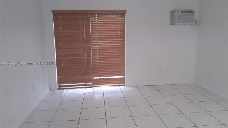 0 bedroom Condominium at 1441 Lincoln Rd 414, Sunshine Bay Condo, Miami Beach — photo 5