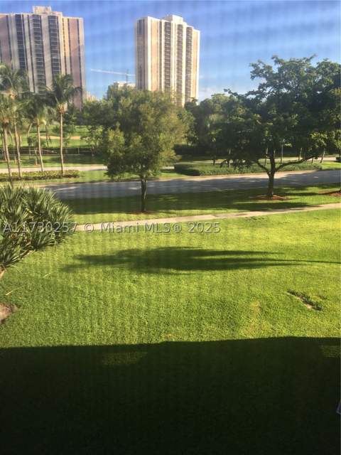 3101 N Country Club Drive 306, Aventura FL - photo 16 of 30