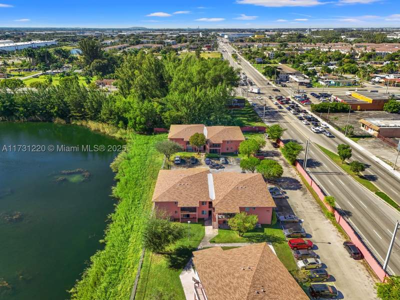 3 bedroom Condominium at 2020 NW 119th St 1122, Lakeview Estates Condo, Miami — photo 3