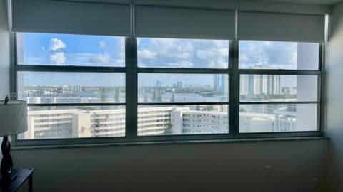 18031 Biscayne Blvd 1103, Aventura FL - photo 7 of 13