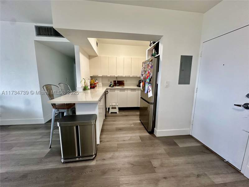 2 bedroom Condominium at 7441 Wayne Ave 6B, Parkview Point Condo, Miami Beach — photo 4