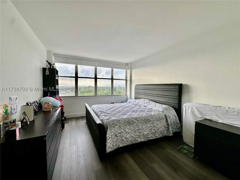 2 bedroom Condominium at 7441 Wayne Ave 6B, Parkview Point Condo, Miami Beach — photo 5
