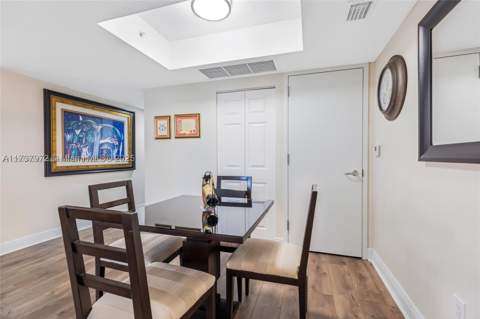 3232 SW 22nd Ter 301, Miami FL - photo 10 of 34