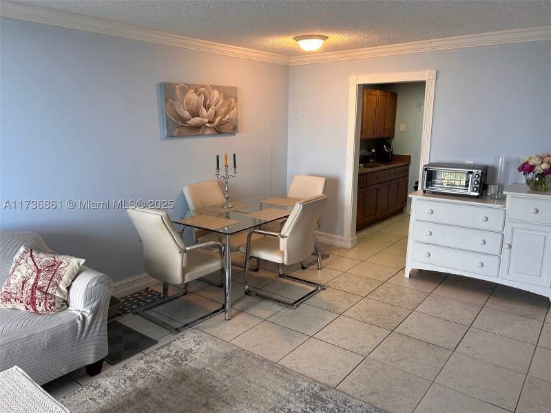 2 bedroom Condominium at 2350 NE 135th St 903, Vecino Del Mar Condo, North Miami — photo 4