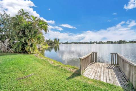 5520 NW 203rd, Miami Gardens FL - photo 18 of 20