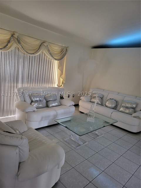 6771 NW 199th Ter, Hialeah FL - photo 6 of 43