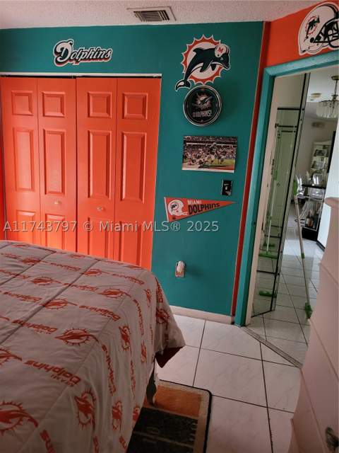 6771 NW 199th Ter, Hialeah FL - photo 8 of 43