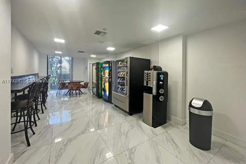 3300 NE 192nd St 111, Aventura FL - photo 12 of 30