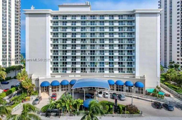0 bedroom HotelMotel at 19201 Collins Ave 435, The Aventura Beach Club C, Sunny Isles Beach — photo 1