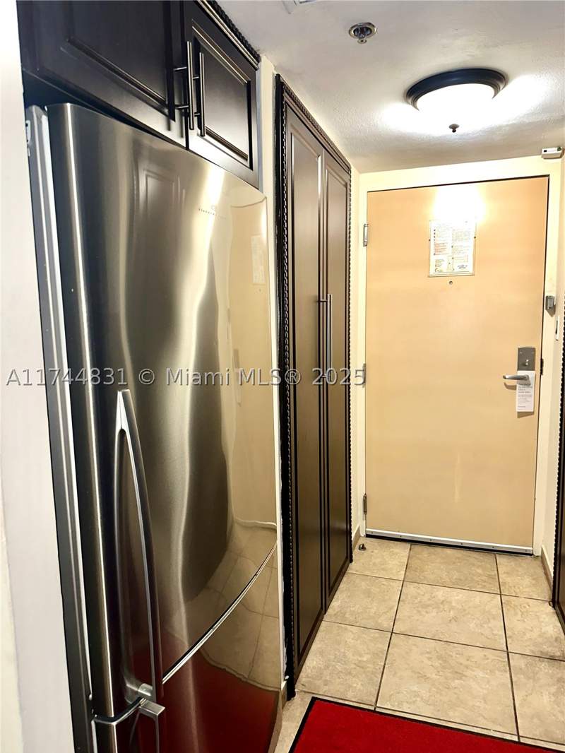 0 bedroom HotelMotel at 19201 Collins Ave 435, The Aventura Beach Club C, Sunny Isles Beach — photo 4