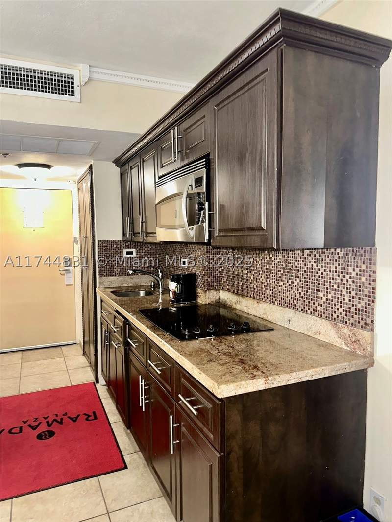0 bedroom HotelMotel at 19201 Collins Ave 435, The Aventura Beach Club C, Sunny Isles Beach — photo 5
