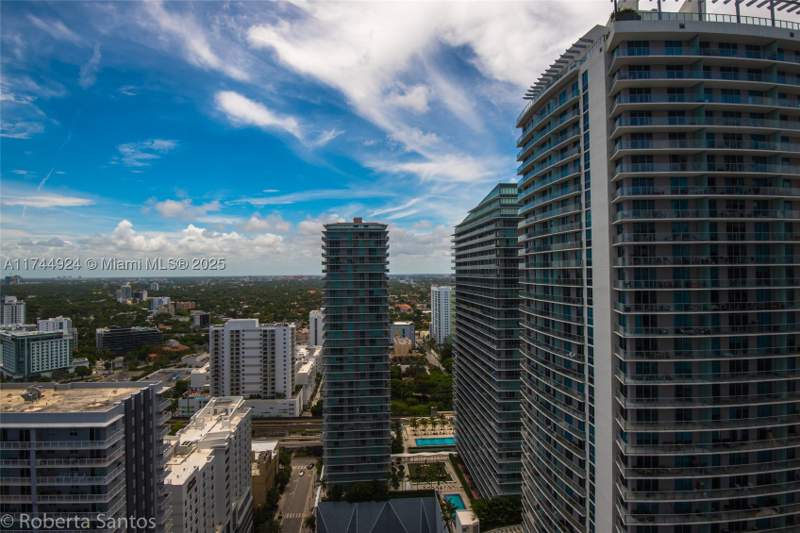 0 bedroom Condominium at 1080 Brickell Ave 3205, The Bond, Miami — photo 4
