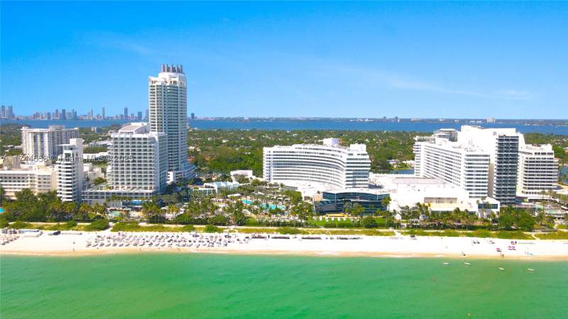 2 bedroom Condominium at 4401 Collins Ave 2114/2116, Fontainebleau II Tresor, Miami Beach — photo 2