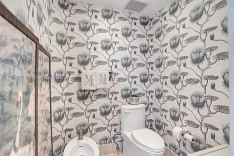 4401 Collins Ave 2114/2116, Miami Beach FL - photo 24 of 83